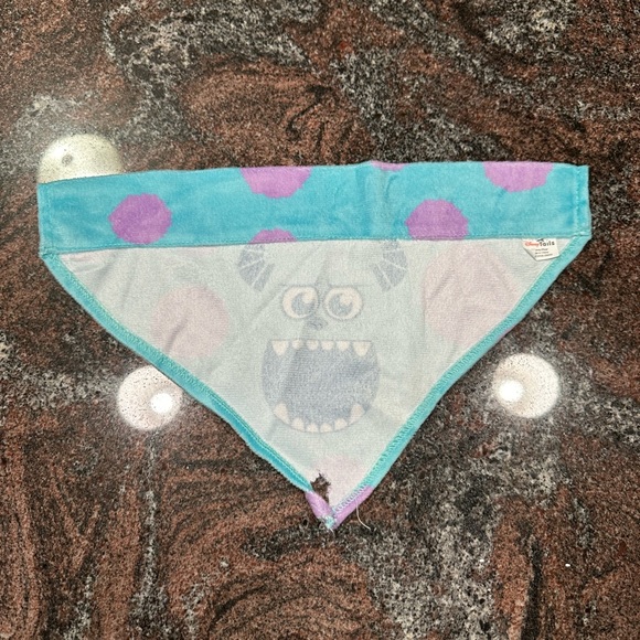 Disney Tails Bandana set for dogs- Monsters Inc. - Picture 4 of 13